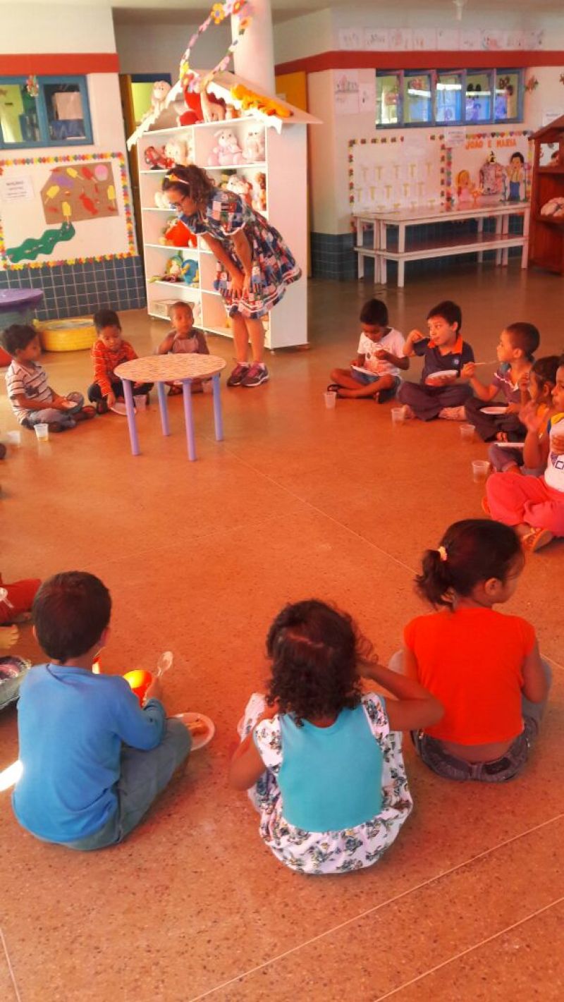 Escolas Municipais e CMEIS comemoram Dia das Crianças